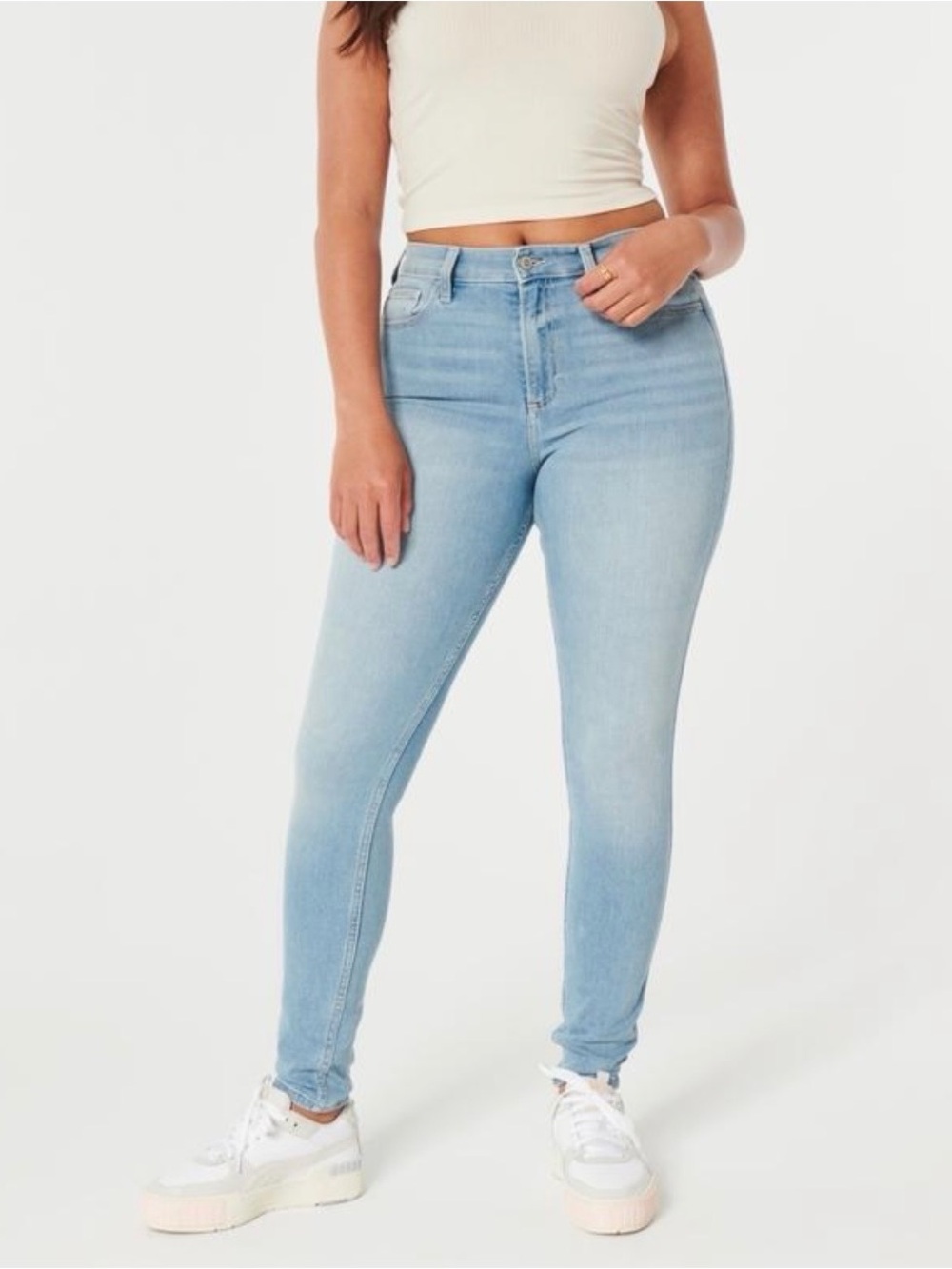 NWT Hollister women’s Curvy High-Rise Super Skinny Jeans 6L